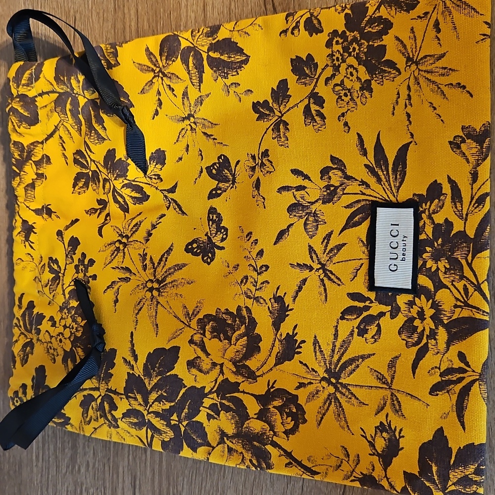 Gucci bloom yellow Beauty Bag - Picture 2 of 3